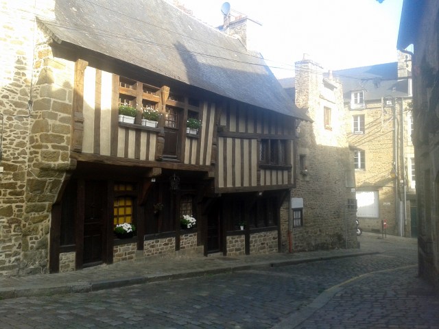 DINAN - Je déménage ! 12