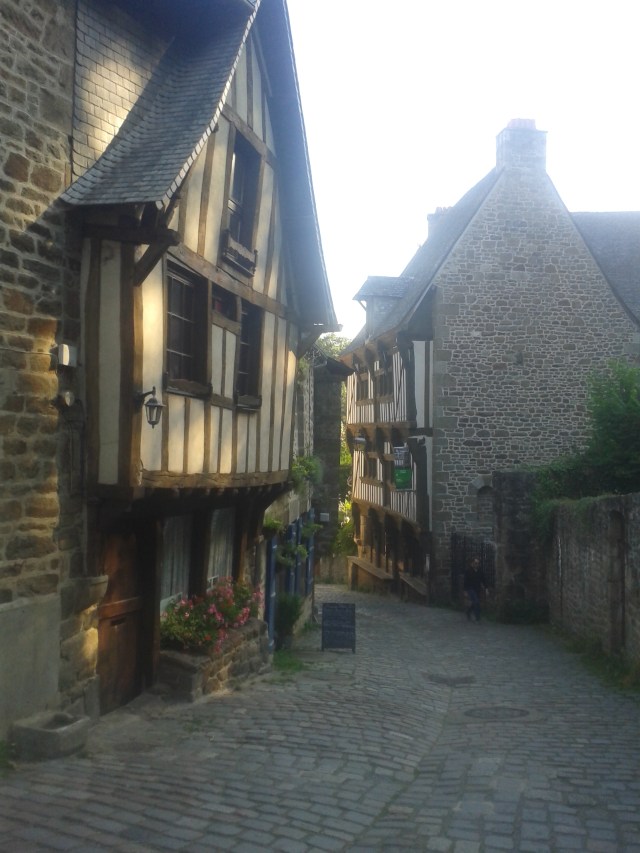 DINAN - Je déménage ! 18