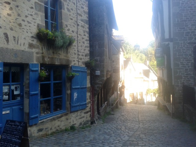 DINAN - Je déménage ! 14