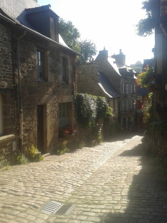 DINAN - Je dménage ! 9